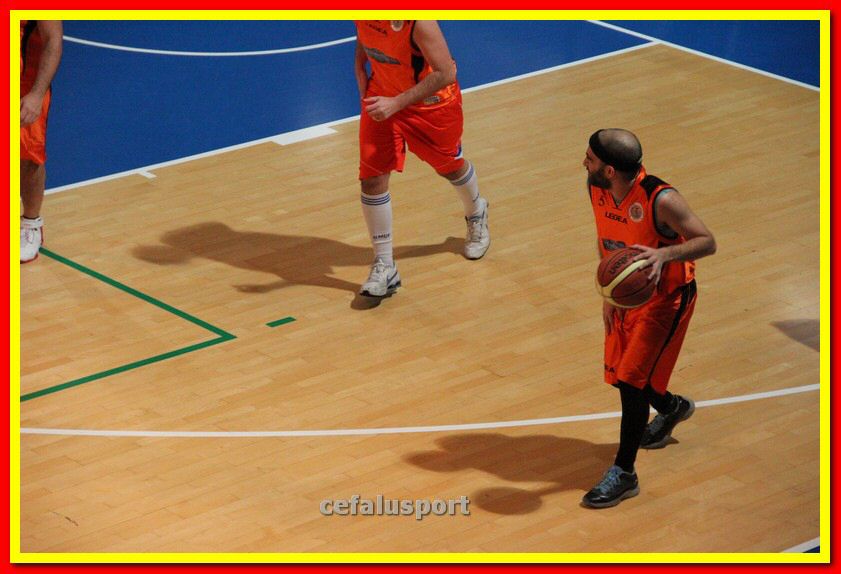 150114 LascariUisp 066_tn.jpg